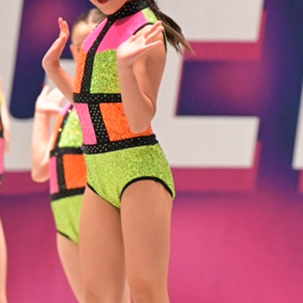Reverence dance costume (YS)